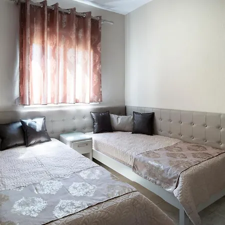 Casamariatoroni Τορώνη