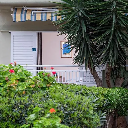 Casamariatoroni * Toróni